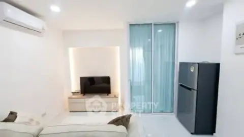 1-BR Condo in Nong Pa Khrang — photo 3