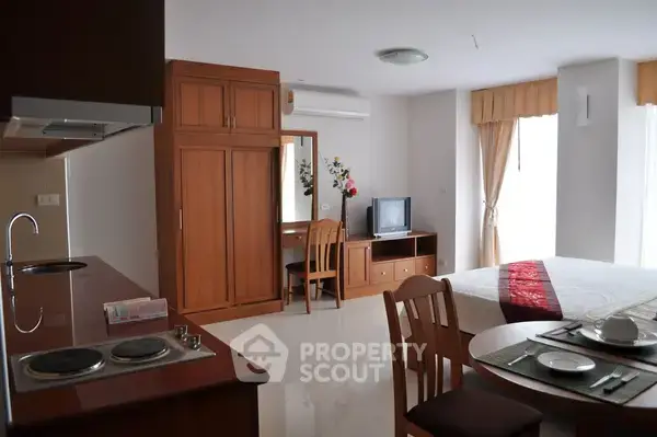 Studio Condo at Jada Beach Condo close to Pattaya — photo 3