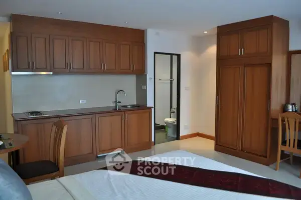 Studio Condo at Jada Beach Condo close to Pattaya — photo 2