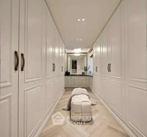 4-BR Townhouse at The Boulevard Ekamai near ARL Ramkhamhaeng — photo 7