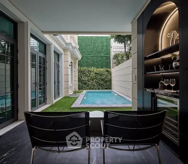 4-BR Townhouse at The Boulevard Ekamai near ARL Ramkhamhaeng — photo 2