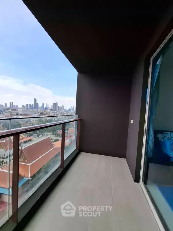 2-BR Condo at Star View close to Phra Ram 3 — photo 4