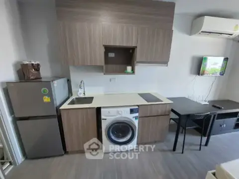 1-BR Condo at The Parkland Charan - Pinklao near MRT Bang Yi Khan — photo 2