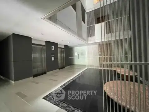 1-BR Condo at Via 31 near MRT Sukhumvit — photo 5