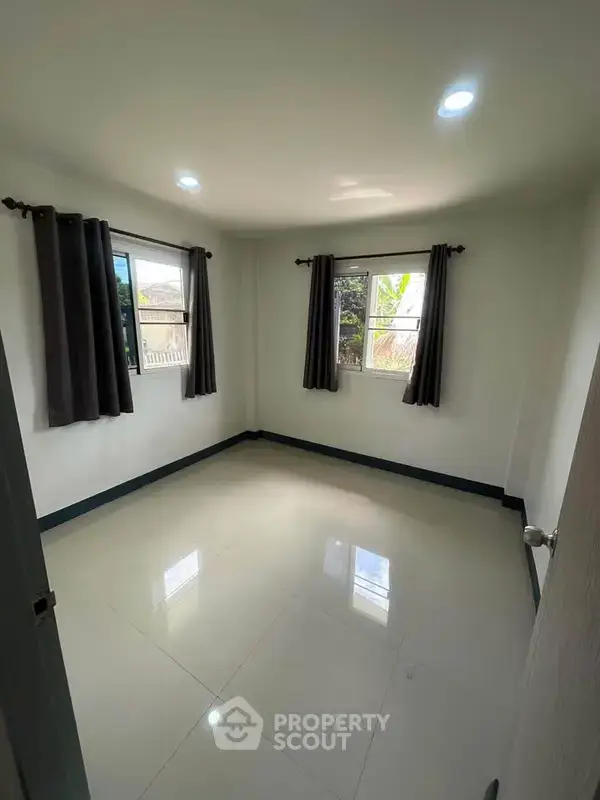 2-BR House in Hang Dong — photo 7