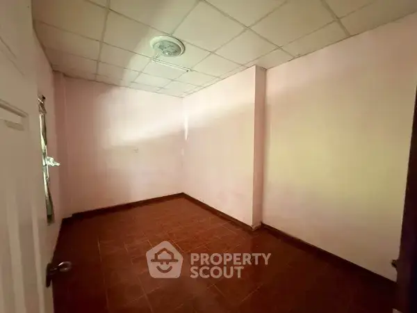 3-BR House in Nong Chom — ภาพ 5