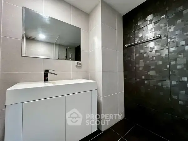 1-BR Condo at Club Royal Condominiums close to Sanctuary of Truth — photo 6