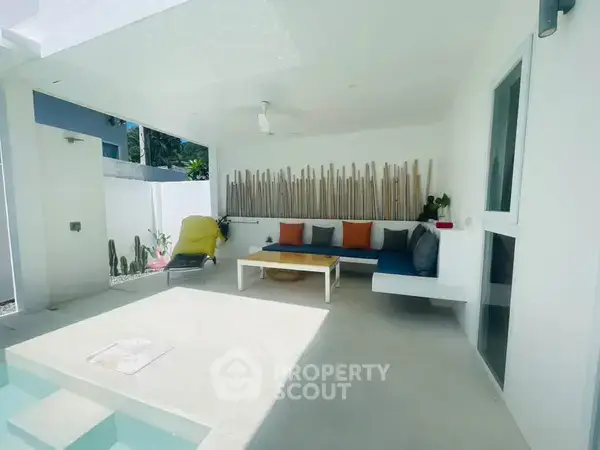 7-BR House in Maret — photo 6