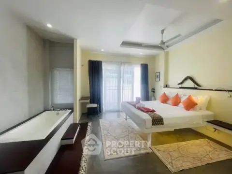 7-BR House in Maret — photo 2