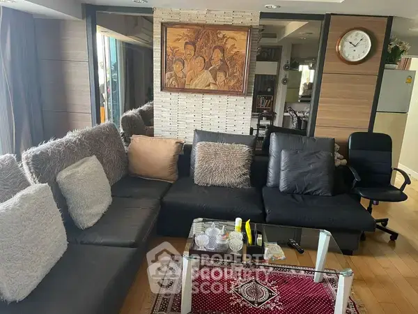 3-BR Condo at Waterford Sukhumvit 50 Condominium near BTS On Nut — ภาพ 2