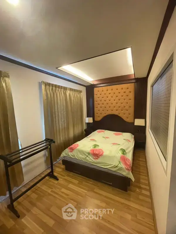 2-BR Condo at The Benefits Condo in San Phisuea — photo 6