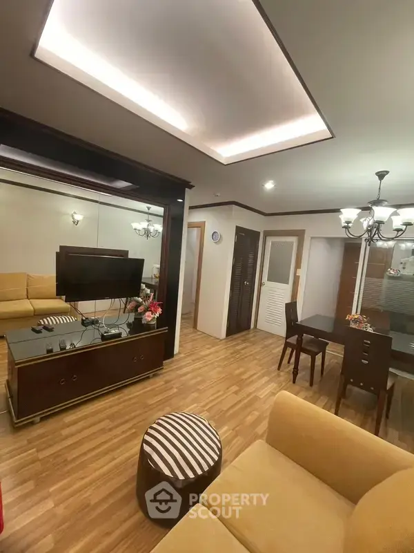 2-BR Condo at The Benefits Condo in San Phisuea — photo 2