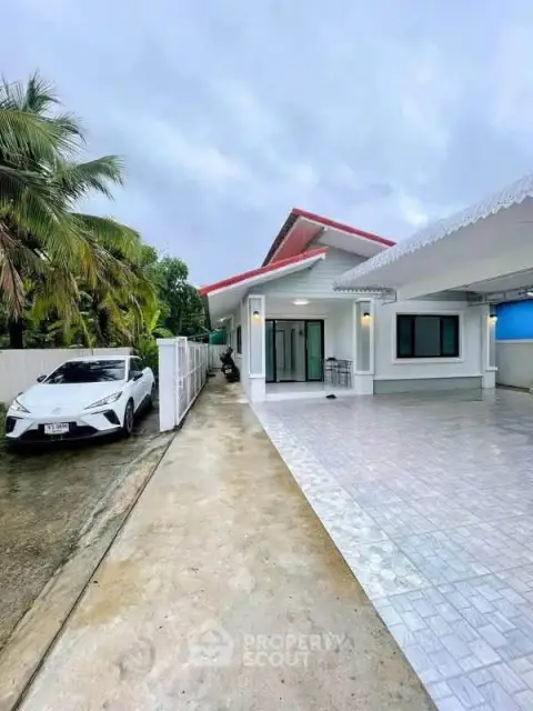 3-BR House in San Kamphaeng — photo 2