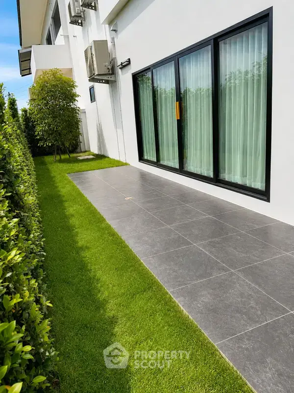 5-BR Villa at THAMBER Private Pool Villa - By SpacePerfect close to Huai Yai — ภาพ 7