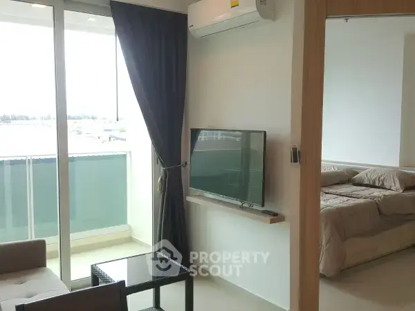 1-BR Condo at City Garden Tower Condominium close to Pattaya South — фото 2
