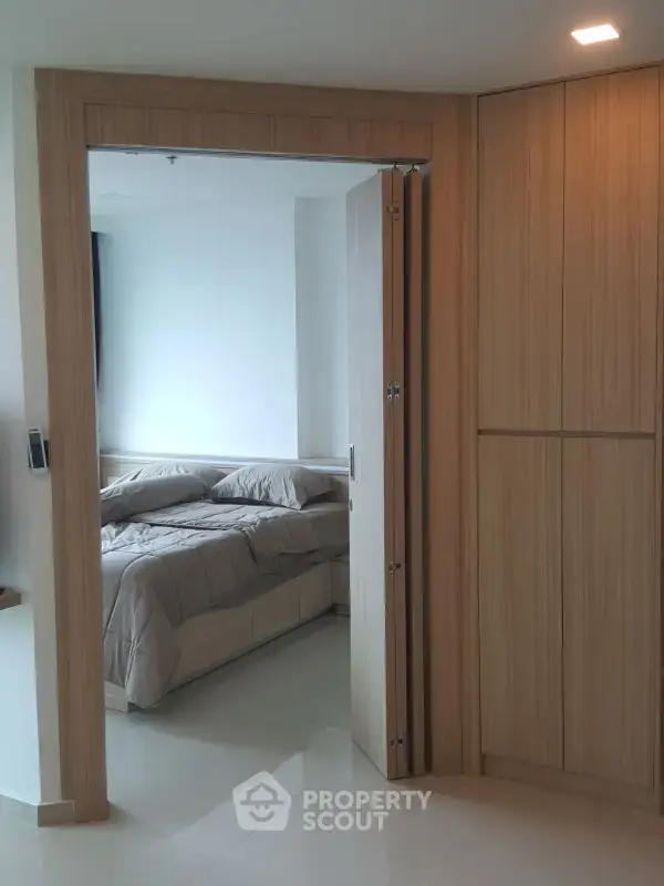 1-BR Condo at City Garden Tower Condominium close to Pattaya South — фото 3