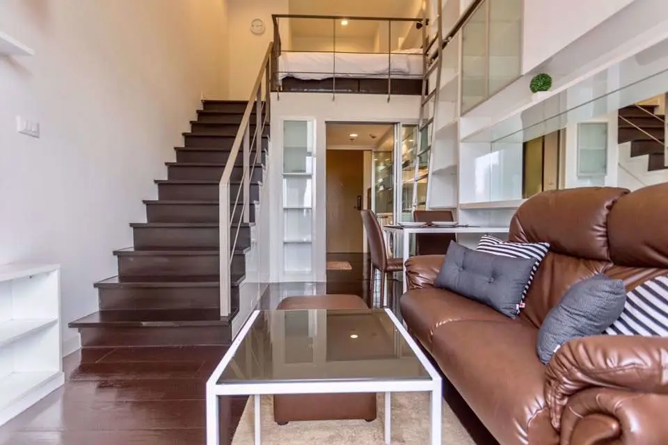 Duplex in Khlong Toei, Bangkok, Thailand 1 bedroom — photo 3