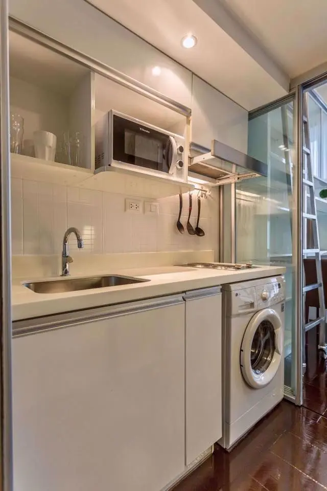 Duplex in Khlong Toei, Bangkok, Thailand 1 bedroom — photo 9