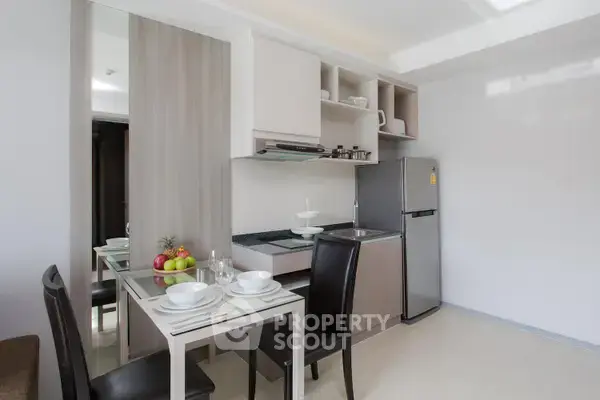 1-BR Condo at 6th Avenue Surin Condominium close to Surin — photo 3