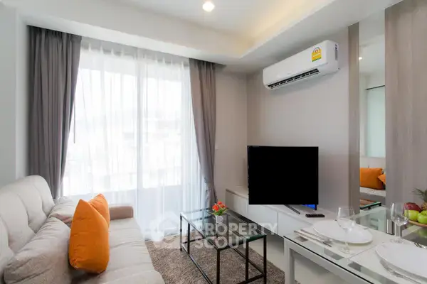 1-BR Condo at 6th Avenue Surin Condominium close to Surin — photo 2