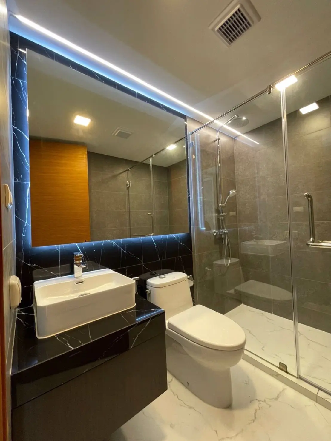 Duplex in Khlong Toei, Bangkok, Thailand 3 bedrooms — фото 10