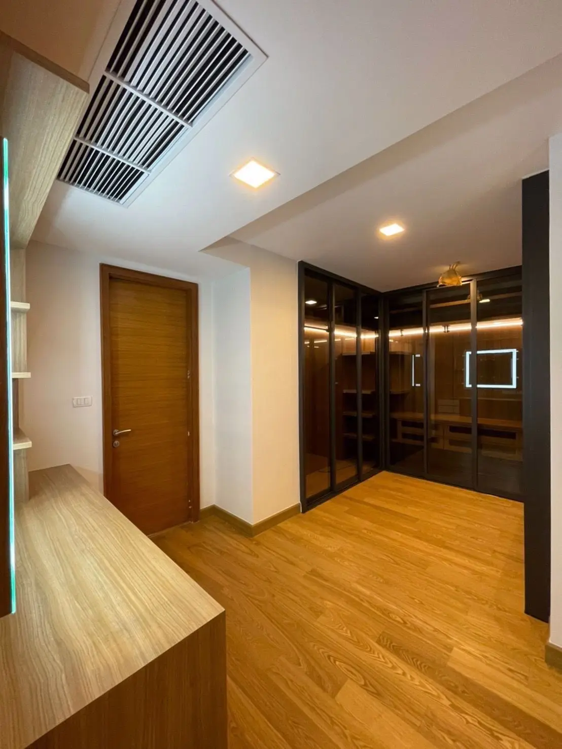 Duplex in Khlong Toei, Bangkok, Thailand 3 bedrooms — фото 5