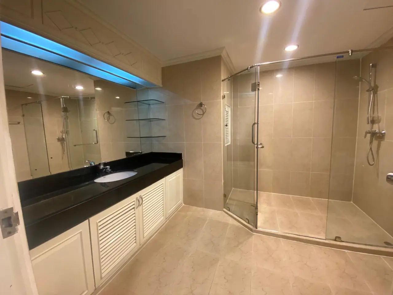 Land in Bangkok, Thailand 600 sq.m. — ภาพ 8