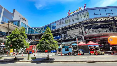 Land in Bangkok, Thailand — 照片 5