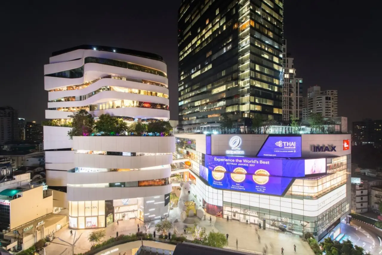 Land in Bangkok, Thailand — 照片 10