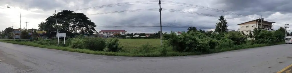 Land in San Kamphaeng, Thailand — photo 9