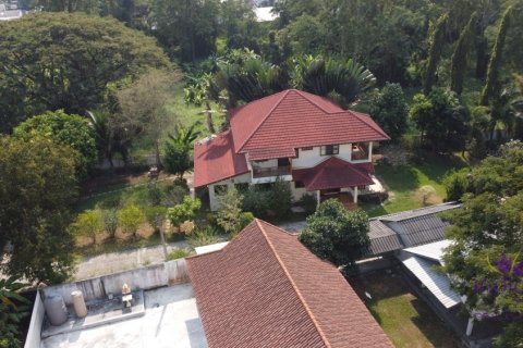 House in San Sai, Thailand 3 bedrooms № 55643