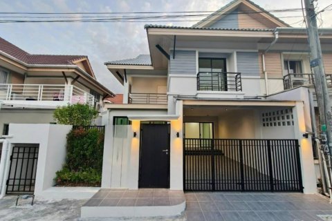 Townhouse in Phuket, Thailand 3 bedrooms № 134638