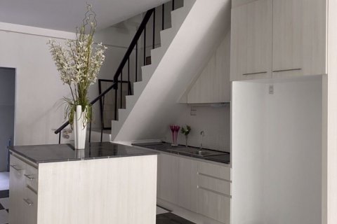 House in Watthana, Bangkok, Thailand 3 bedrooms № 47748