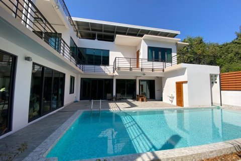 House in Chiang Mai, Thailand 4 bedrooms № 75136
