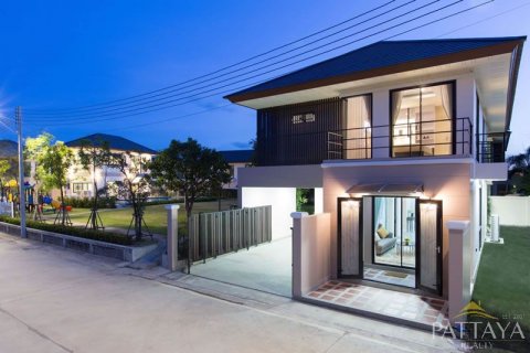 House in Pattaya, Thailand 3 bedrooms № 21400
