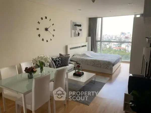 Le Luk Condominium