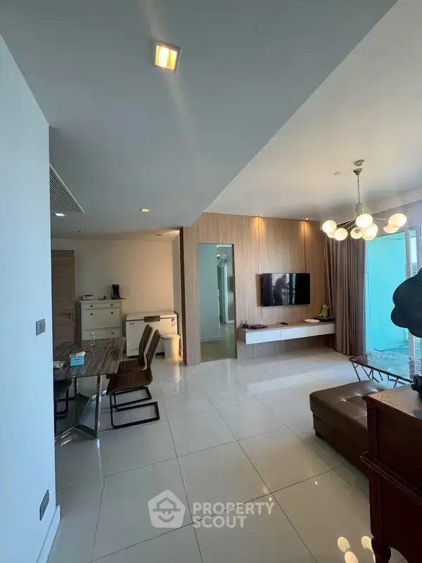 2-BR Condo at Reflection Jomtien Beach Pattaya close to Pattaya