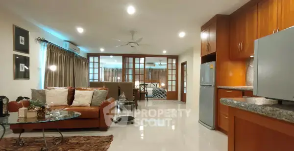 Sky Breeze 3-bedroom Penthouse by Su Thep for Sale