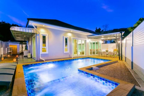 Villa in Krabi, Thailand 3 bedrooms № 125843