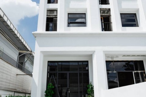 Townhouse in Saphan Sung, Bangkok, Thailand 4 bedrooms № 121018