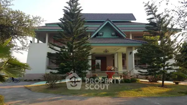 5-BR House in Khi Lek