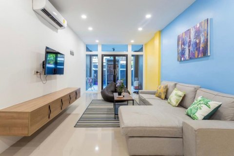Townhouse in Bangkok, Thailand 3 bedrooms № 66475