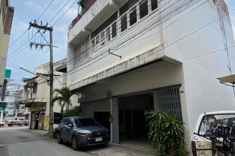 Townhouse in Chiang Mai, Thailand 10 bedrooms № 162613