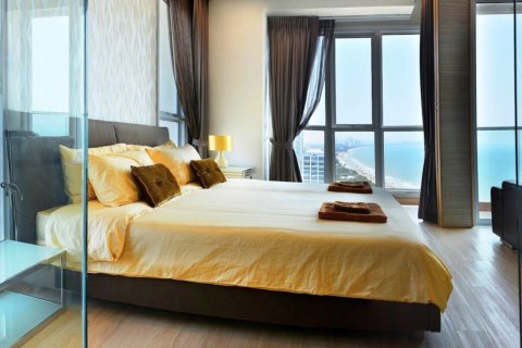 Condo in Pattaya, Thailand, 1 bedroom in Cetus Beachfront № 28612