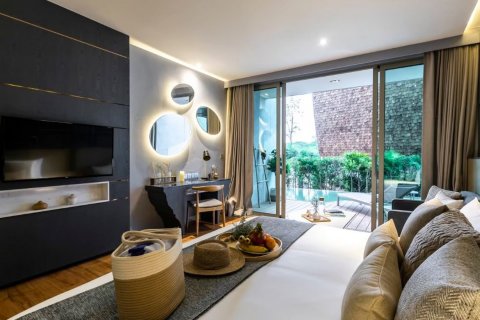 Condo in Phuket, Thailand, 1 bedroom in WYNDHAM GRAND NAI HARN № 18777