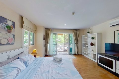 Studio in the Condo in Chiang Mai, Thailand № 136538