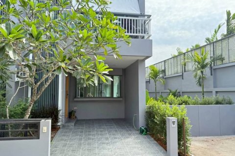 Townhouse in Phuket, Thailand 2 bedrooms № 120204
