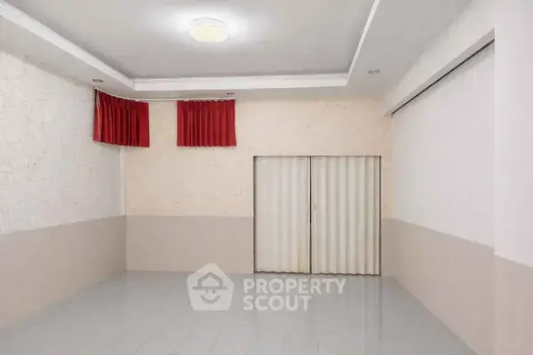 2-BR House in Chang Khlan