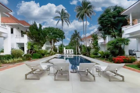 Townhouse in Surat Thani, Thailand 2 bedrooms № 146908