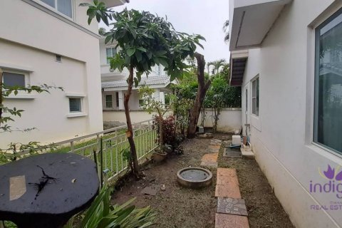 House in San Sai, Thailand 3 bedrooms № 56305